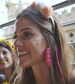 A profile image of Naiara Ambrósio